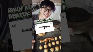 Bikin Kue Lebaran Bentuk AK-47 Free Fire ! #shorts #ramadhan