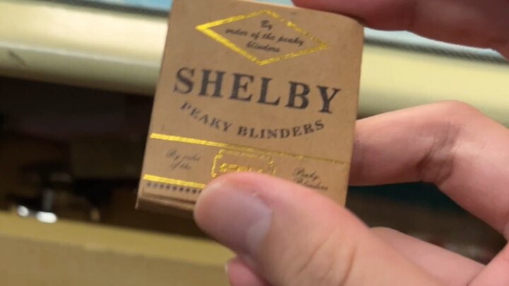 มาเล่นกับแมตช์ Shelby กันซักหน่อย ตีแมตช์ด้วยมือเดียวก็เจ๋งจริงๆ! !