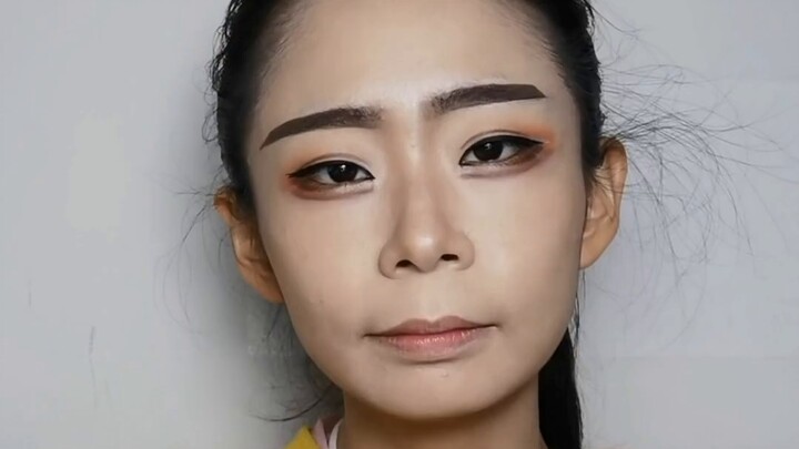 Huacheng cos eye makeup record