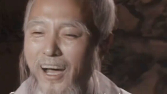 Later, he put on a Taoist robe and dressed like a master...