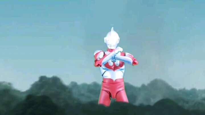 1500 photos! Stop-motion animation of the first Ultraman real bone sculpture, unboxing of the first 