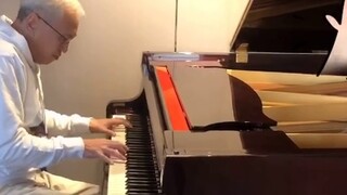 Anh Fu đã định cư ở Bilibili, người chú đẹp trai chơi piano muốn chơi với lũ trẻ