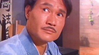 Tiga generasi pemuda itu semuanya gila. Paman Ying menggali kuburan dan menemukan sesuatu yang aneh.