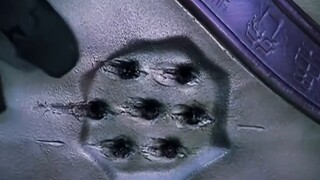 Mengapa Kuuga menerima Penghargaan Nebula? Keaslian, keberanian, kegigihan, kepedulian?