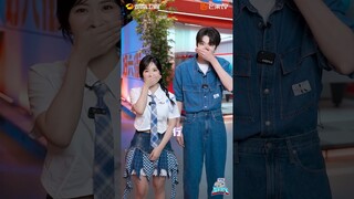 พระนาง #เสิ่นเยว่ #หลินอี จาก ซีรีย์ #SmileCode มาส่งความหวาน #shenyue  #linyi