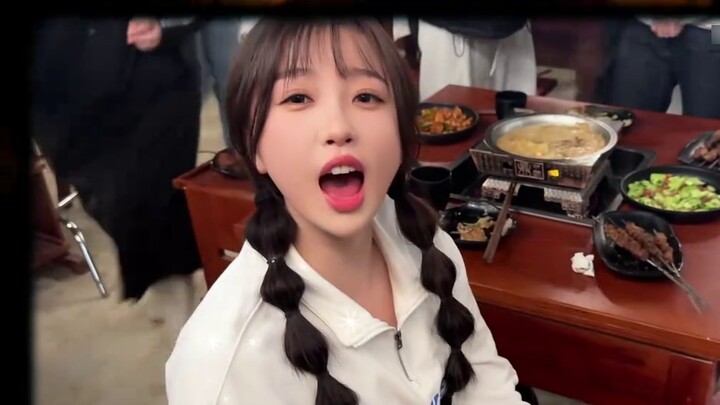 เว่ยจื่อถ่ายทำเสร็จแล้ว~ ฉันรอคอยที่จะได้พบคุณอีกครั้ง