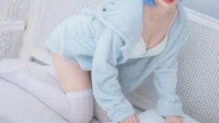 [cos collection] Miss sister cosplay from scratch in another world life pajamas Rem, Rem is fierce w