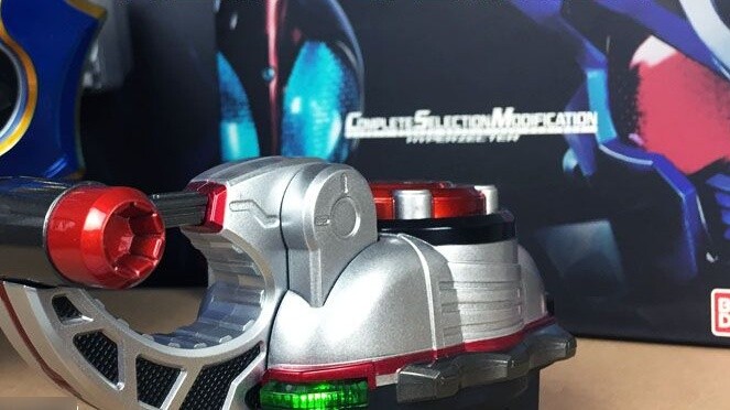 "The texture is first-rate! Old toys still have their old charm!" CSM series Kamen Rider Kabuto - Hy