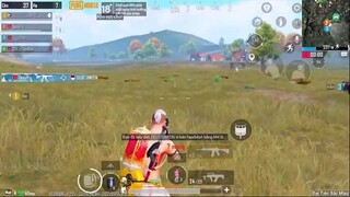 PUBG Mobile  Trà Trộn Như Solo Squad  Bom Không Tầm Nhìn Cứ 1 Quả 1