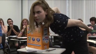 Girl Poops Herself Infront of Entire Classroom in Cat Litter