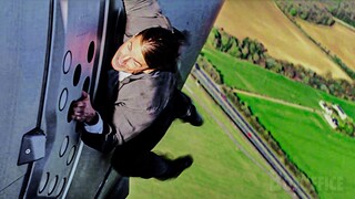 Tom Cruise catches a plane | Mission: Impossible - Rogue Nation | CLIP