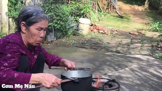 Thịt xào Dứa món ăn thơm ngon hấp dẫn Mẹ làm (Pineapple cooked meat) Cơm Mẹ Nấu