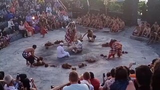 Tari Kecak Bali