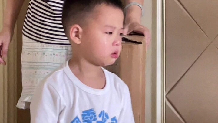 如果你生两个小孩！一个像爸爸 一个像妈妈 他们就会？！