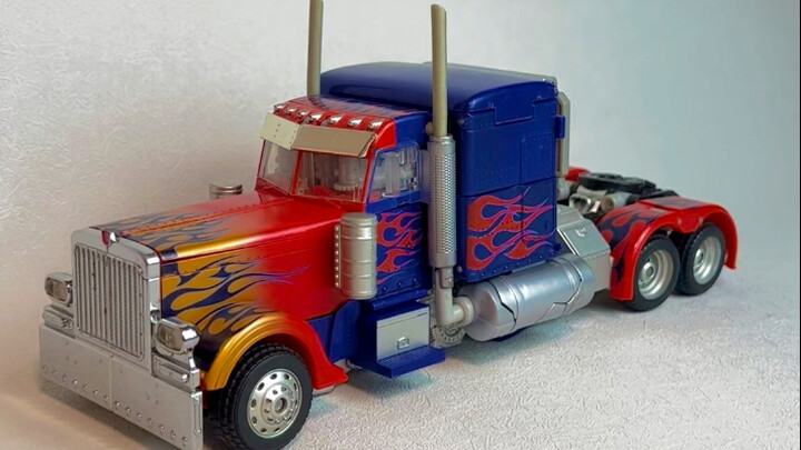 The real God! Transformers 09 L-Class Optimus Prime!