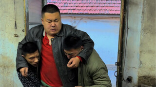 胖哥人群中，取寡妇首级