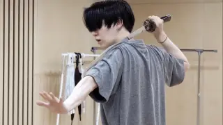 The video of Min Yoon Gi's sword practice is finally released