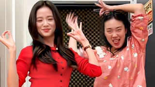 Kim Ji-soo & Lee Young-ji Flower dance challenge video