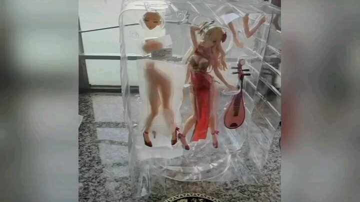 今天随机买的手办，准备把它当白老鼠 这个是什么系列的手办