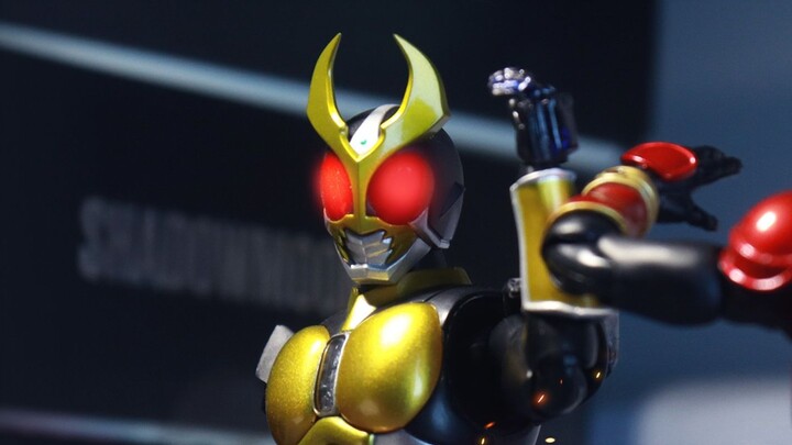 [Stop-motion animation] A heavyweight knight fighting fist battle! KUUGA&AgitΩ-Kamen Rider Kuuga vs 