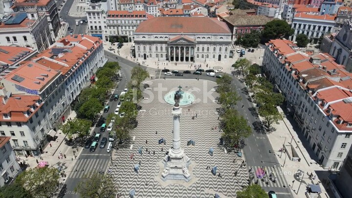 Lisbon: Time Travel Through City Streets! 🇵🇹 (History & Modern Vibes)
