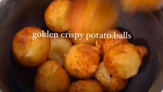 Easy crispy potato balls recipe