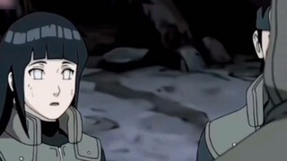 Mọi người trong Làng Ninja đều biết chuyện ngoại tình của Hinata.