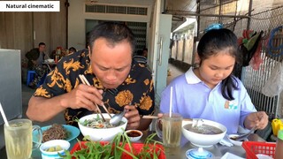 Quán Này Bán Bún Bò, Ăn Một Tô Đã Tới Sấy _ 5