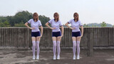 Dance cover dari Grup Tari Berotot "Penguasa Bayangan" oleh para gadis