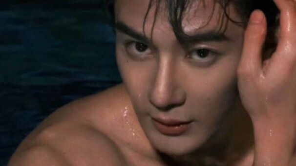 ฮ่าๆๆๆ ตาข้างหนึ่งมีแววด้าย ส่วนอีกข้างยังทำมักกะบากะอยู่เลย
