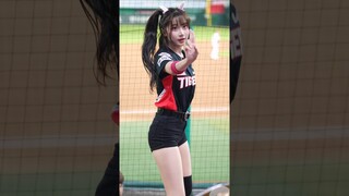 토끼귀 극락..ㄷㄷ 이주은 치어리더 직캠 Lee Ju-Eun Cheerleader fancam 기아타이거즈 240613 |4K