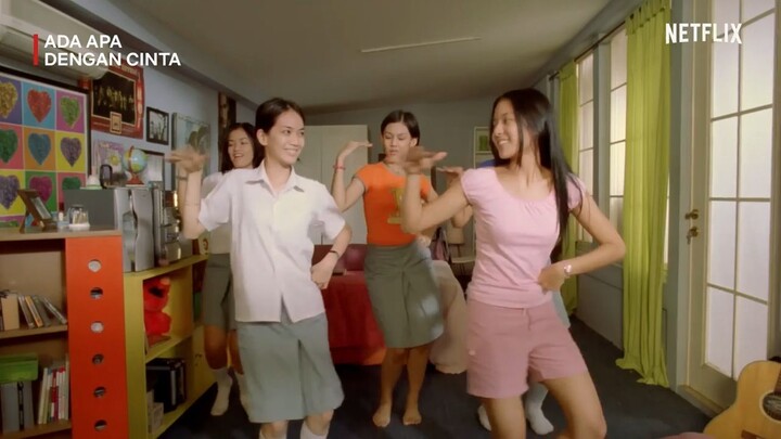 INSPIRASI DC TIKTOK_ Joget Dian Sastrowardoyo Dkk _ Ada Apa Dengan Cinta