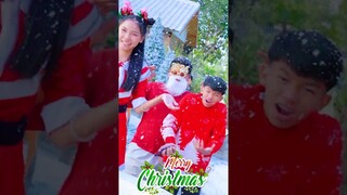 Merry Christmas - เล่นหิมะ【โปรแกรมแอนเดอะแก๊ง】