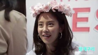 [Fancam] 190309 송지효 Song Ji Hyo - CELDERMA fansign - She's so gorgous