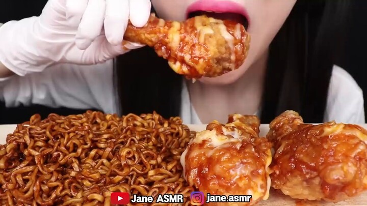 Black bean fire noodles + fried chicken by Jane ASMR 제인