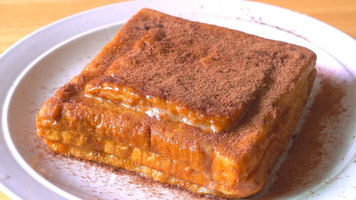 Making a Hong Kong style milk cake