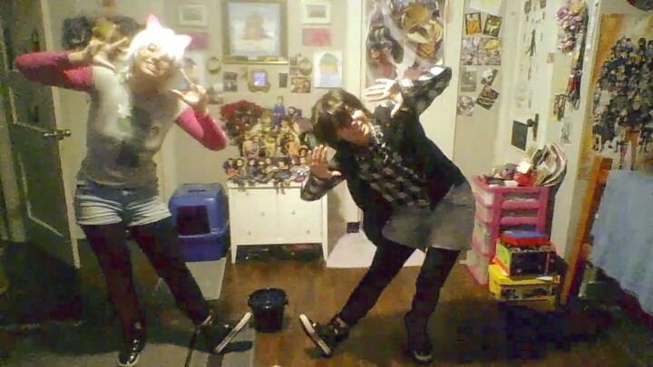 Utaite Cosplay dance [Look at meeee] Mafumafu and Amatsuki