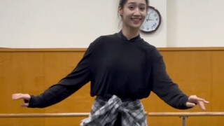 一起跳起来！