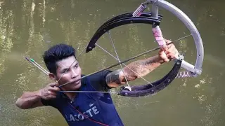 Blackfish flooded, the guy made his own fishing bow with bicycle tires, and the harvest was full in 