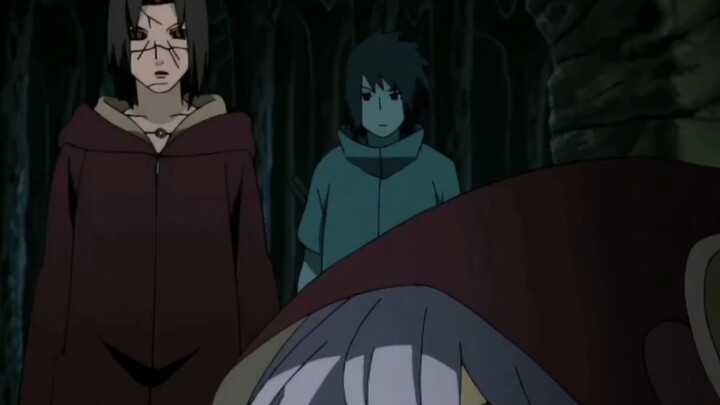 Sasuke đã sử dụng giác mạc của Itachi hay toàn bộ mắt?