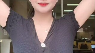 a single mom is expert in mouthworks