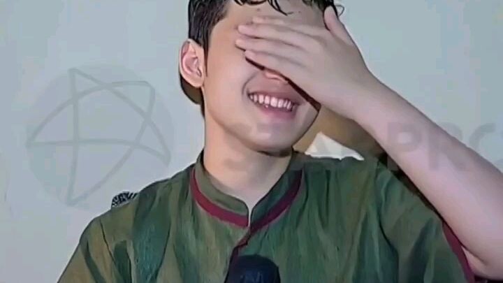 Idola saya mah Alwi✨