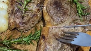 Steak 🥩 made by yours truly ♥️🫶