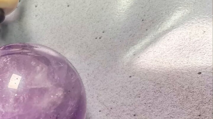 [520] Use amethyst to create a [Four Souls Jade]