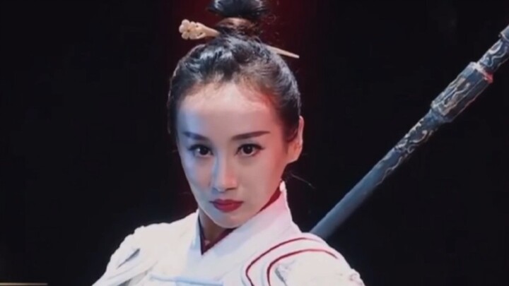 Qin Liangyu, a heroine