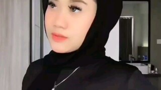 aduh tante speknya mana tahan