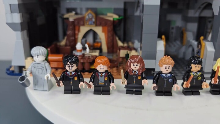 [ปลาในน้ำวิญญาณ] LEGO Harry Potter 76435 Great Hall/Hogwarts New Grey Dome Series