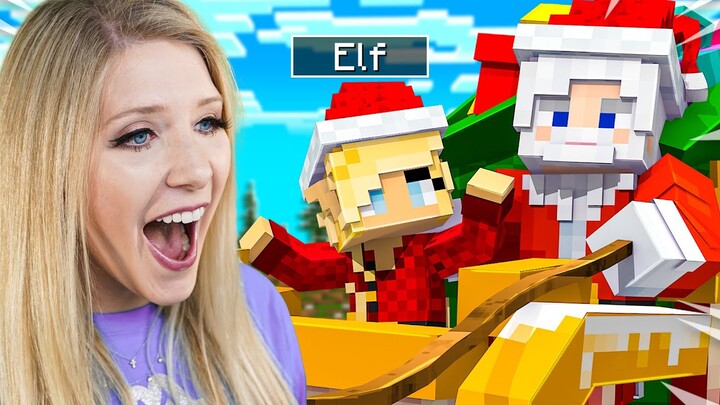 Playing Minecraft as a Helpful Christmas Elf!
