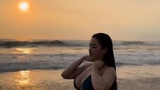 Sunset nyà bulat dan ke r s upppssss🥵🥵🥵💦👅👅💦👅🤭🤭🤭
