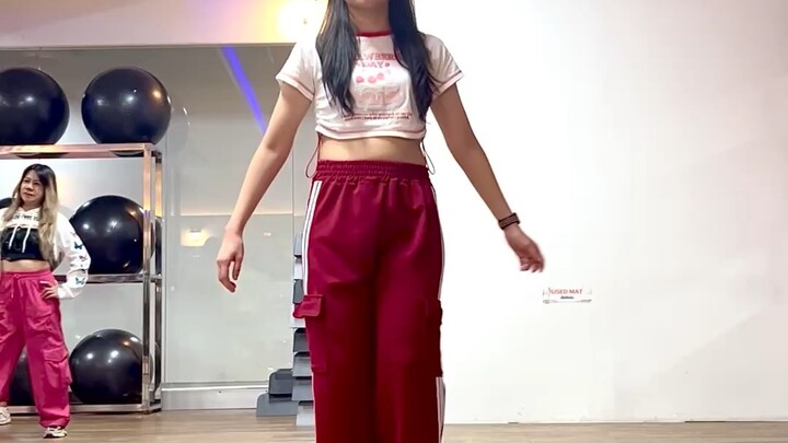Bye Bye Bye 👋 เดดพูลสีแดง 🥰